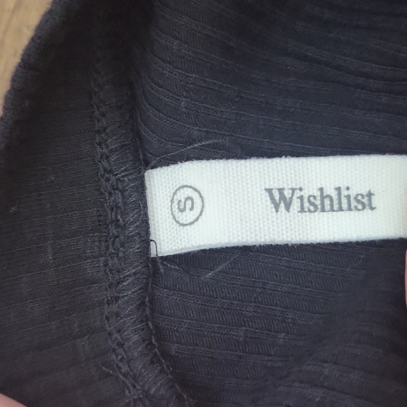 Dress - Picture 4 of 4